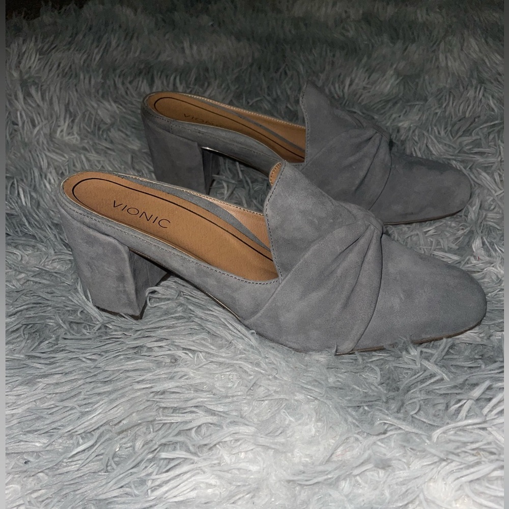 Vionic Mule Heels, Size 10, Gray